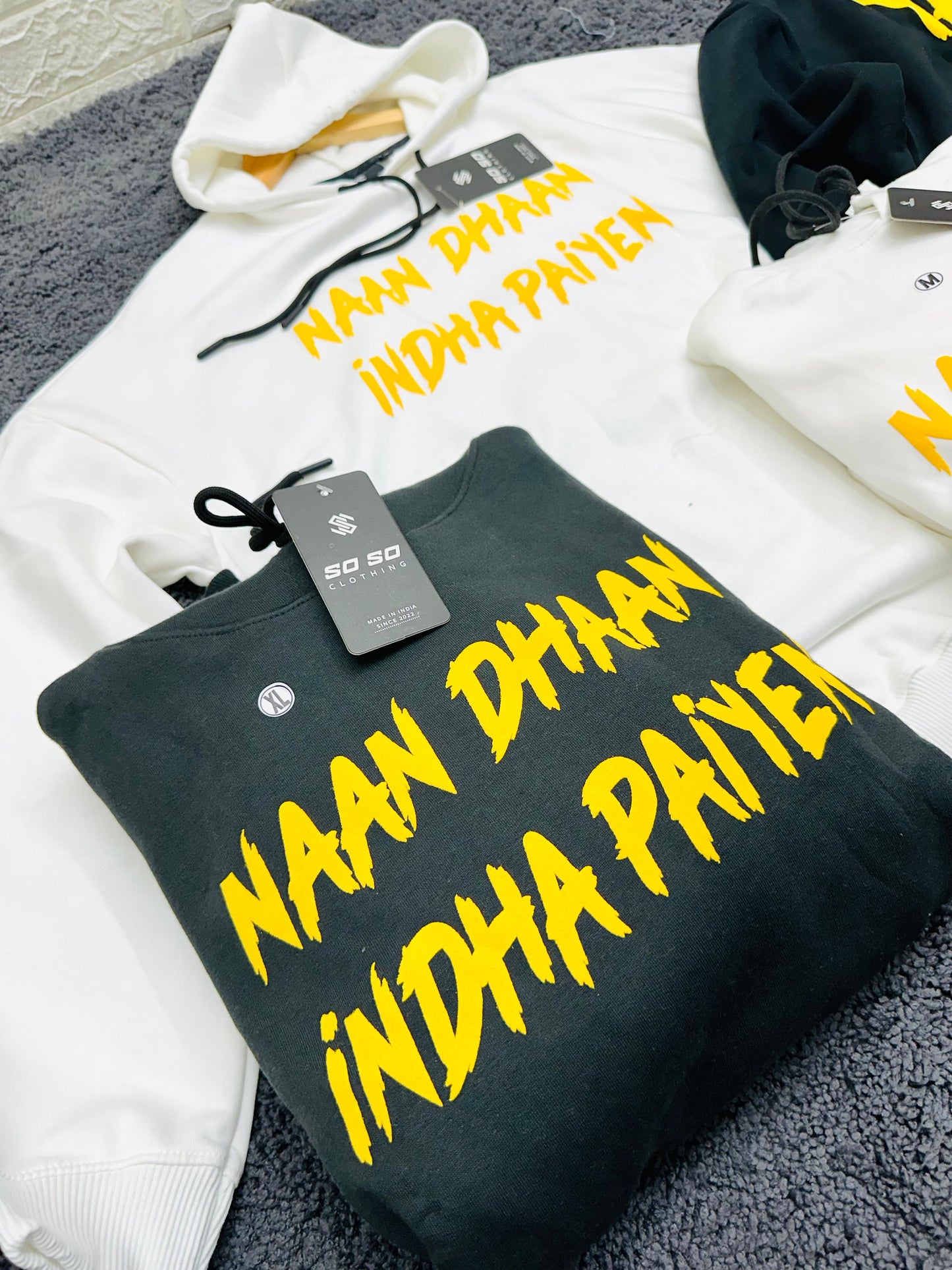 Yaarda Andha Paiyen Naan Dhawan Andha Paiyen Hoodies